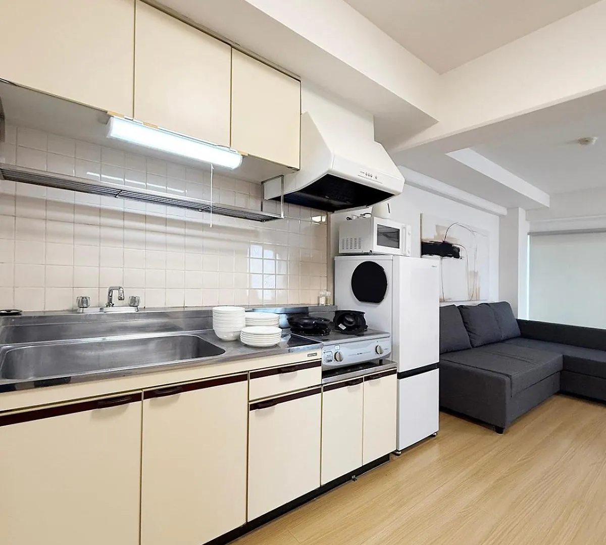 Residence Yu - Quiet & Cozy Apartments Steps From City Center 히로시마 0*,  일본