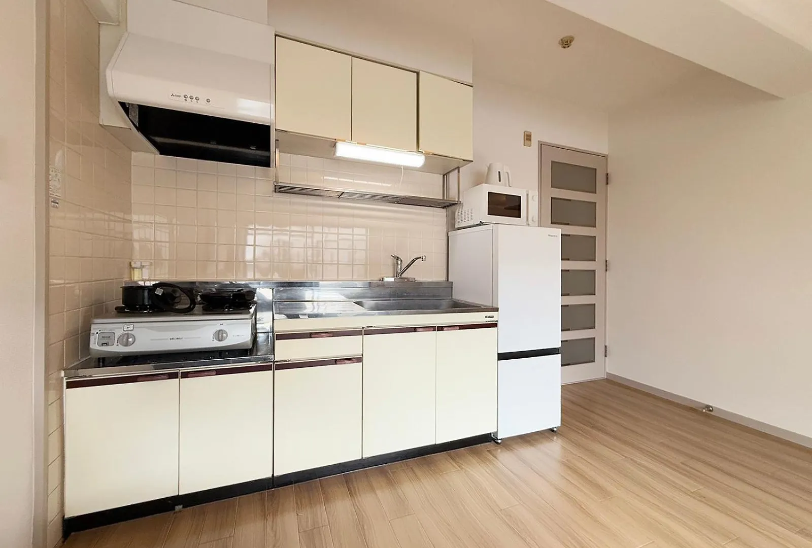Residence Yu - Quiet & Cozy Apartments Steps From City Center Hiroşima