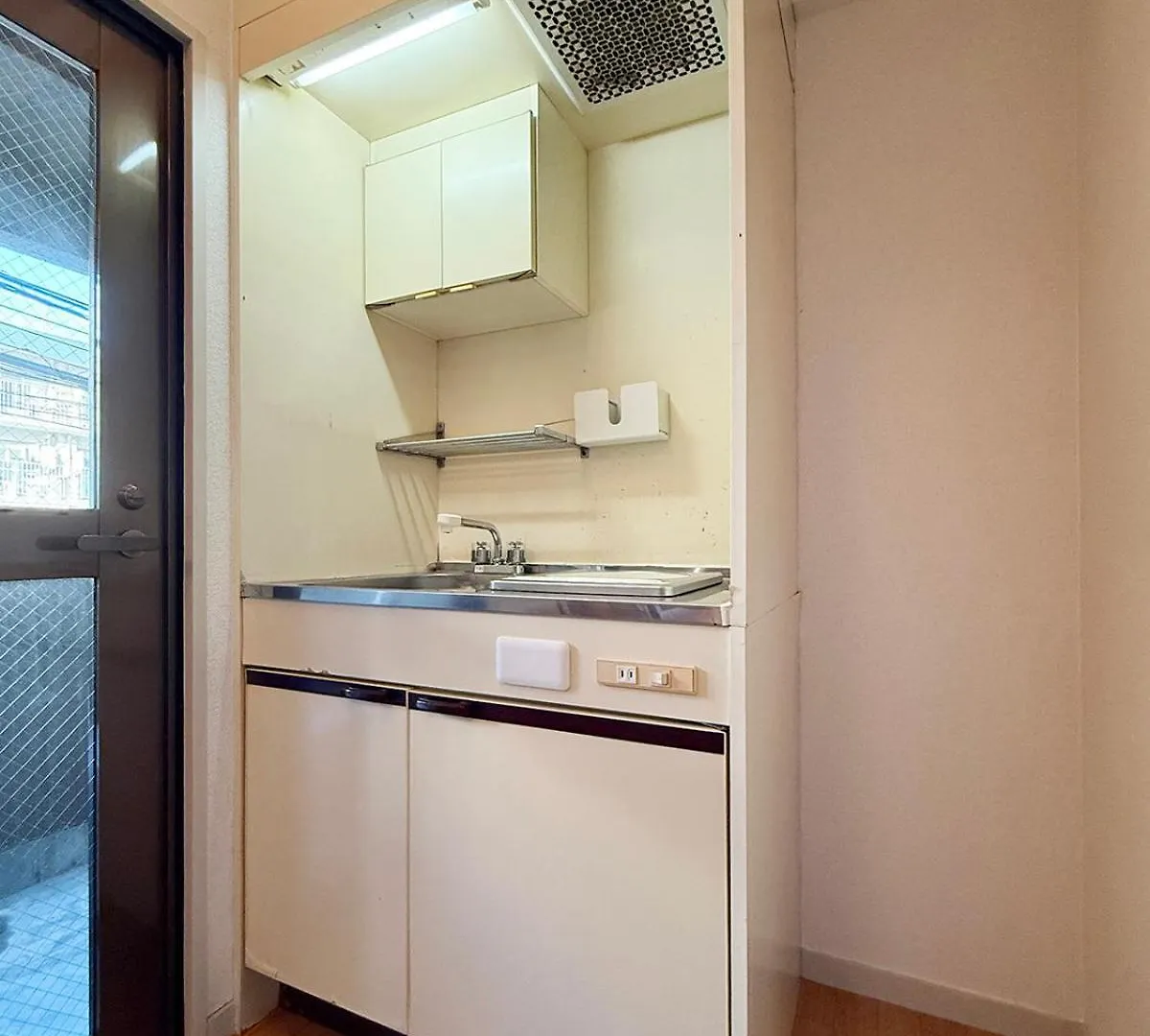 Residence Yu - Quiet & Cozy Apartments Steps From City Center Hiroşima